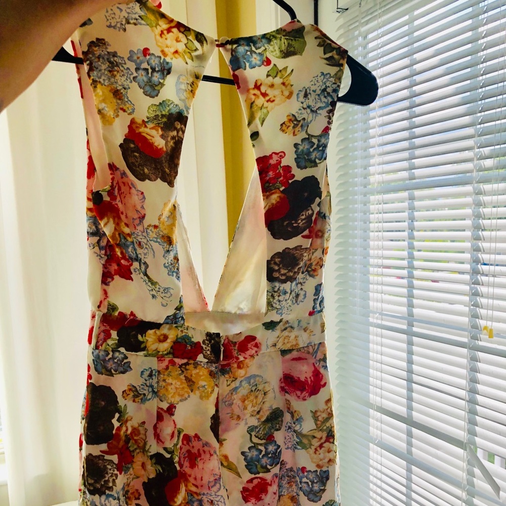 Romper - Picture 2 of 3